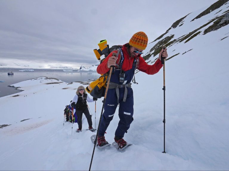 Antarctica Snowshoeing Excursion – Photo: Antarctica21